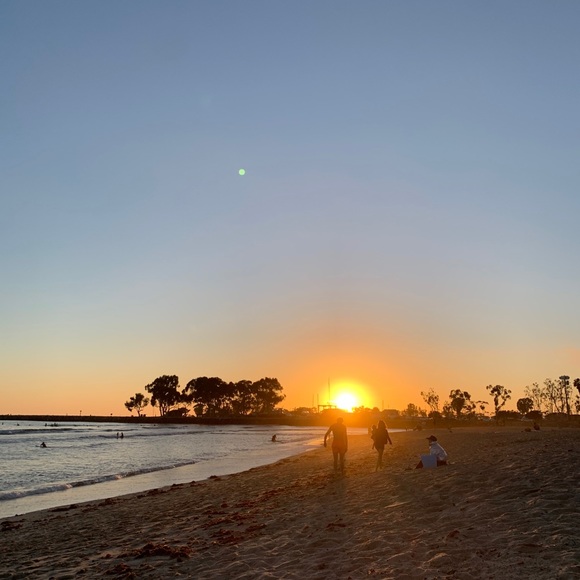 Meet your Posher, Carolyn - Picture 1 of 1